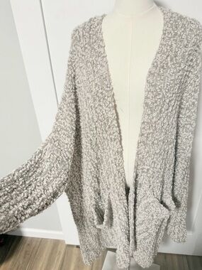 Reborn 1X Boucle Open Front Cardigan Oatmeal/Gray Popcorn Knit Cozy Plus
